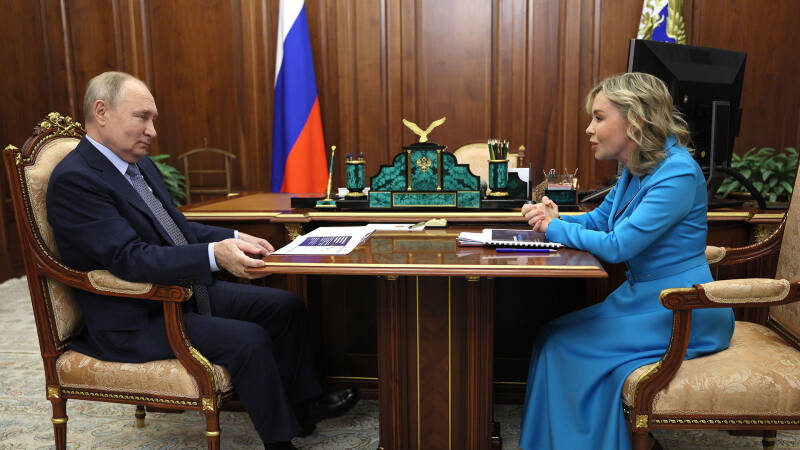 Рост полярности: белый медведь может стать символом России