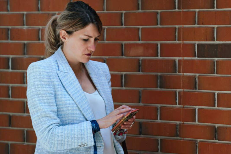 Обратно на связь: новый закон обяжет операторов сообщать клиентам об изъятии номера