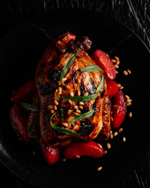 Добавить жару: что интересного готовят сегодня шефы на углях