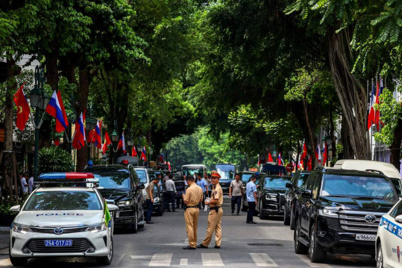 Донг зовет: Россия и Вьетнам увеличивают торговлю в нацвалютах