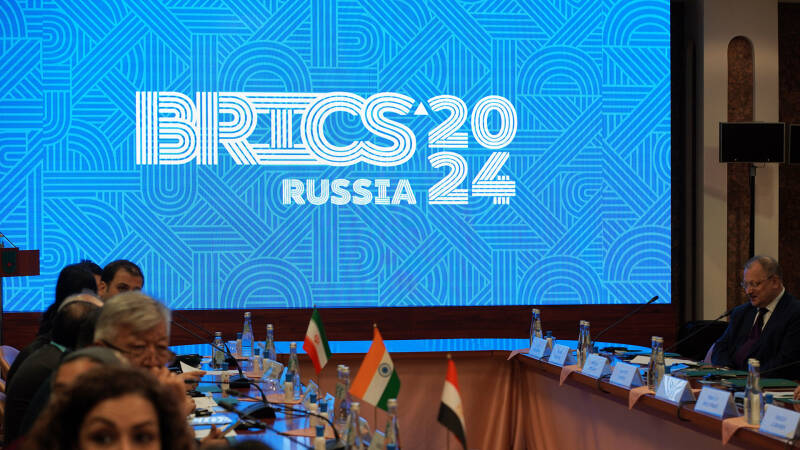 Карты, деньги, девять стран: как Россия планирует привлекать гостей из БРИКС