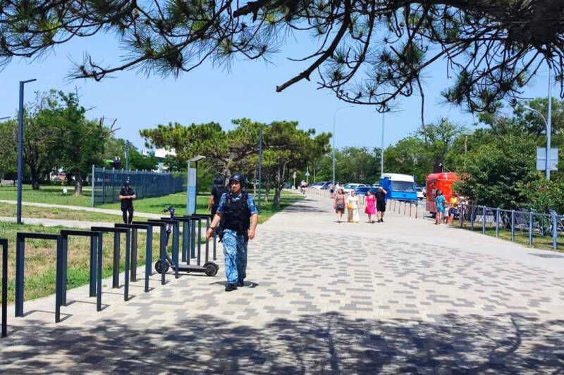 Обстрел в Севастополе: среди погибших &mdash; дети