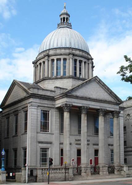 Не свято место: как происходит дехристианизация Европы