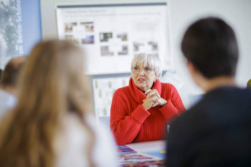 На четыре буквы: футболистов заставляют смириться с гендерным экстремизмом