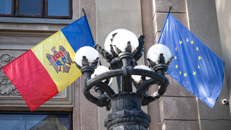 Политолог усомнился в быстром вступлении Украины и Молдавии в Евросоюз