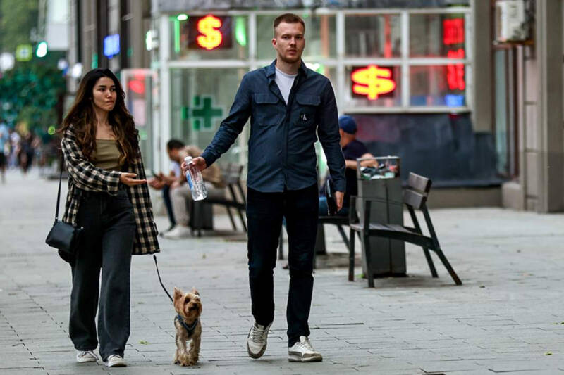 Биржи карман: валютные спреды в банках выросли до 10 рублей