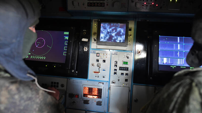 Нашествие с неба: зачем ВСУ пытаются нанести удары по авиабазам России