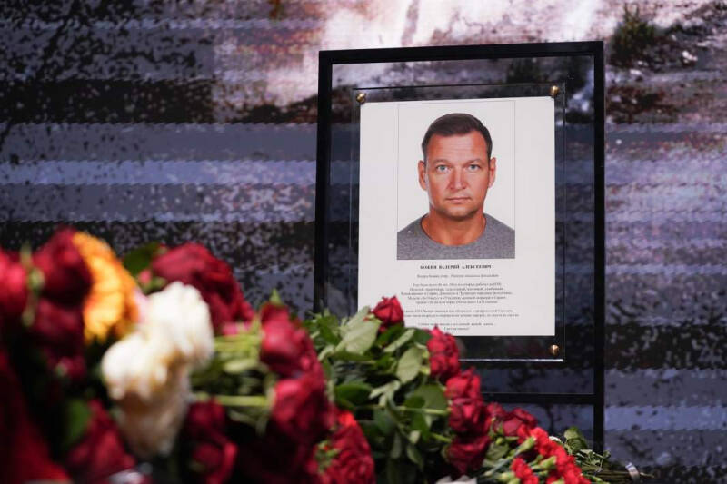 &laquo;Жаль, что уходят хорошие парни&raquo;: коллеги простились с погибшим оператором НТВ