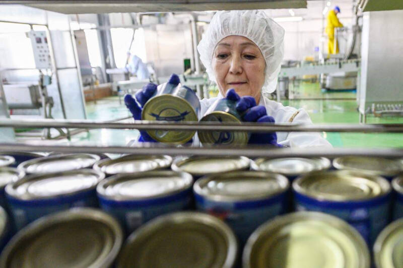 Доставили беду: кто ответит за вспышку ботулизма в Москве и регионах