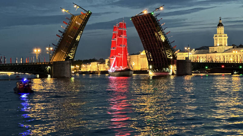 &laquo;Обязательно загадаю желание туда вернуться&raquo;