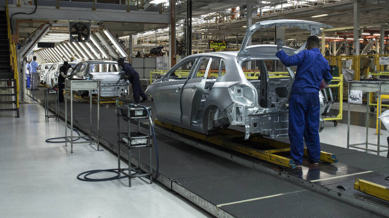 Запчастный вопрос: российские компании хотят начать сборку автодеталей в Нигерии