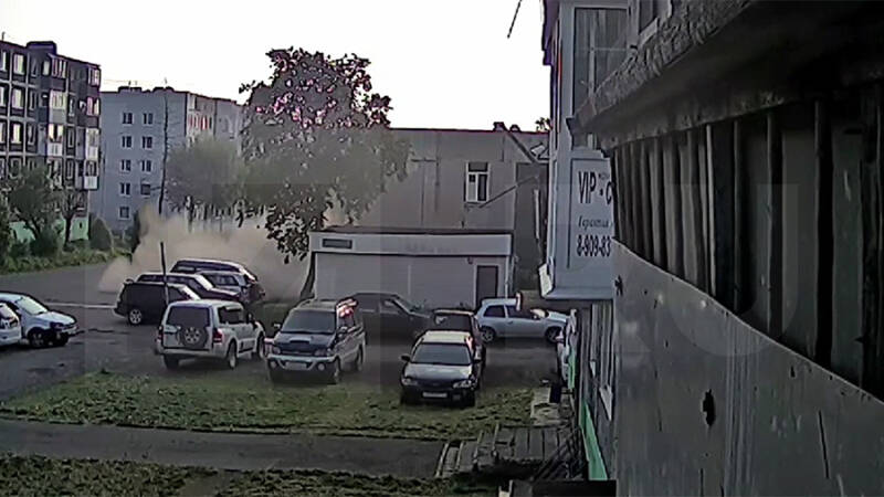 В Вилючинске обрушился фасад здания &laquo;Почты России&raquo;