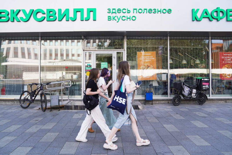 Отрава у дома: более 60% заказанных с доставкой блюд оказались непригодными к употреблению