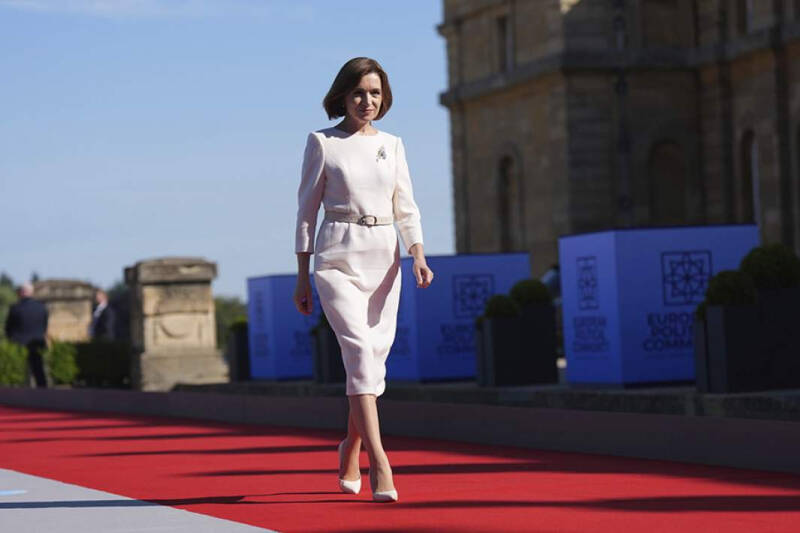 Майские в октябре: чего ждать от выборов президента Молдавии