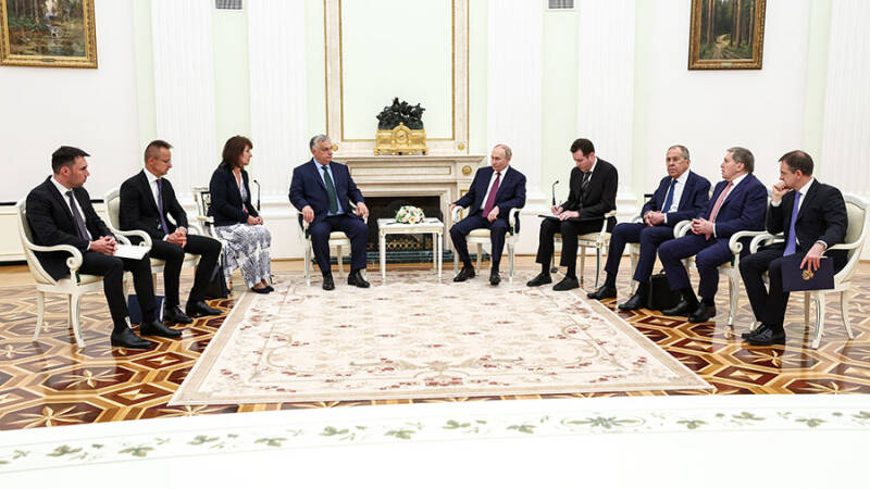 Переговоры Путина и Орбана в Москве завершились