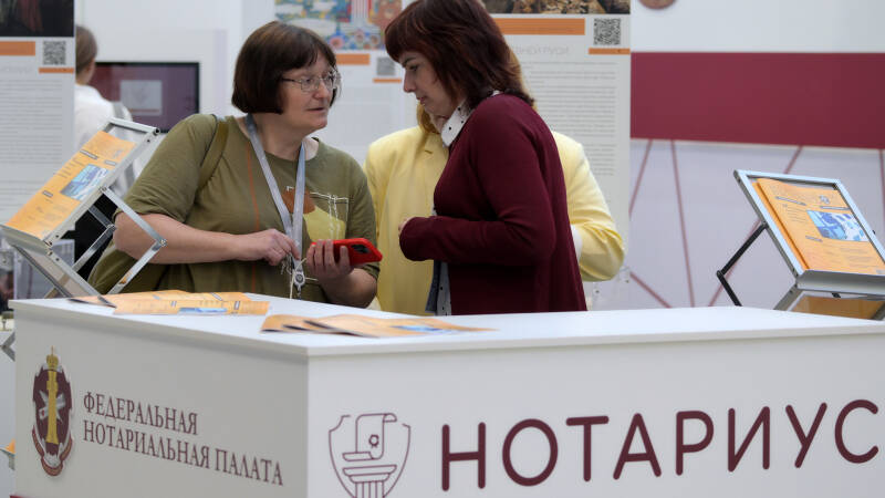 Чуйченко рассказал о возможном увеличении предельного возраста нотариусов до 80 лет