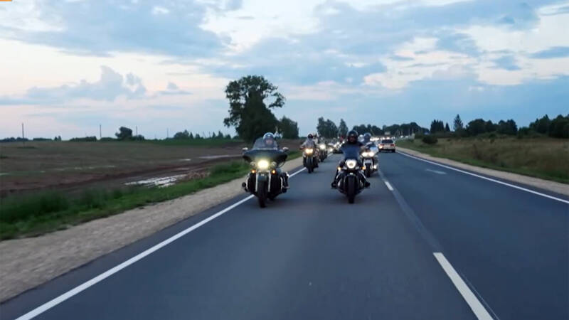 Байкеры &laquo;Ночных волков&raquo; провели памятную акцию под Псковом