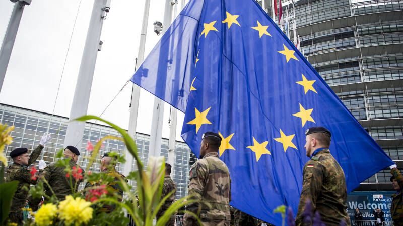 Ружьем не вышли: силы быстрого реагирования ЕС хотят нарастить после 2025-го