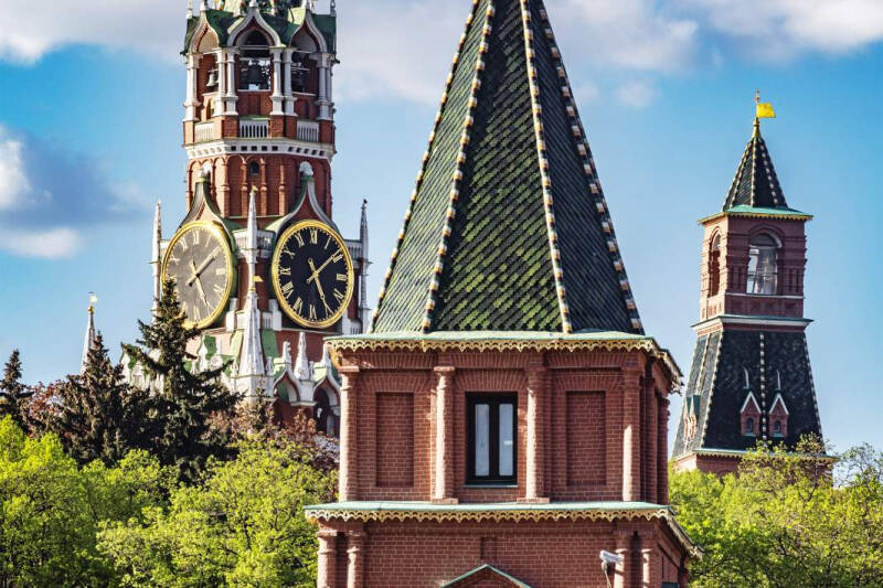 Уговоры о мире: в Кремле заявили о «непонятных сигналах» с Украины