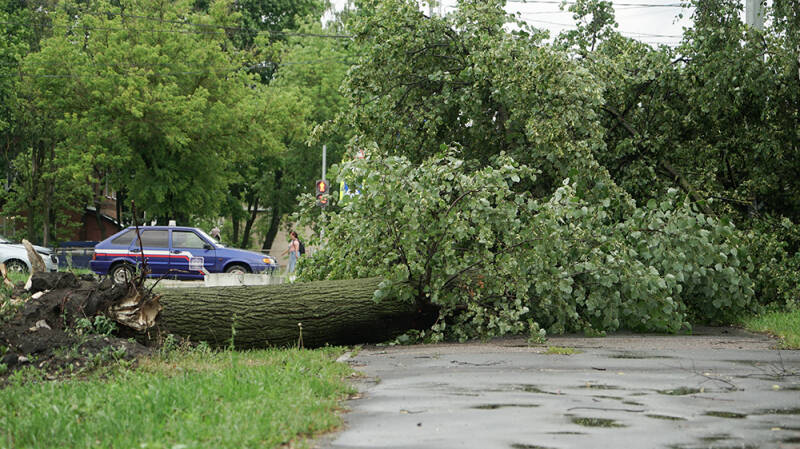 Штормовое предупреждение объявили на выходные в Ставропольском крае