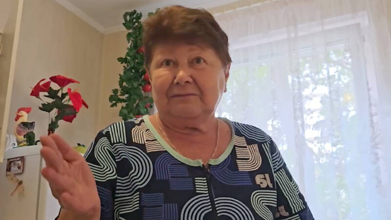 Соседка назвала набожной семью, в квартире которой нашли мертвыми трех сестер