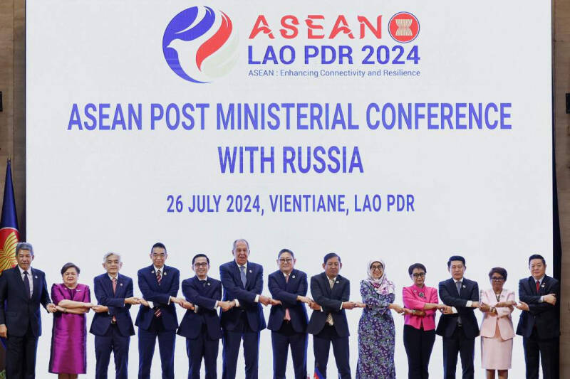 Восточный прогноз: о чем Лавров договорился в Лаосе и Малайзии