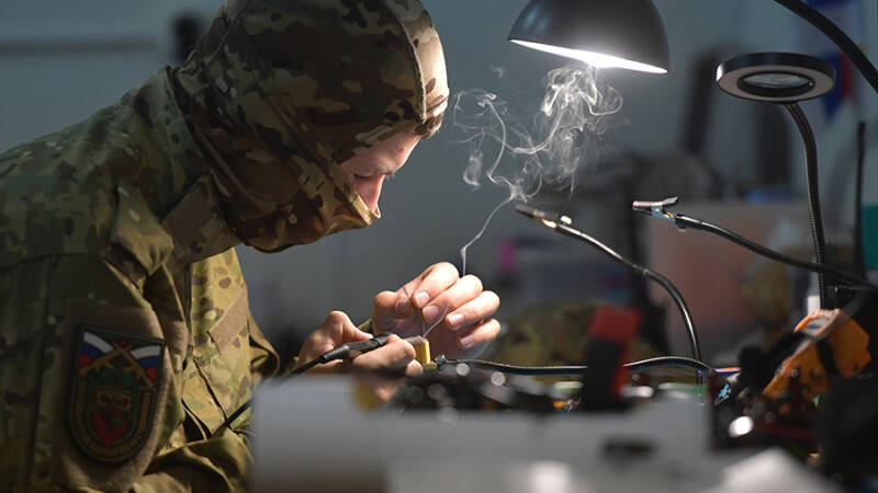 Белоусов сообщил о ежедневном применении в зоне СВО 4 тыс. FPV-дронов