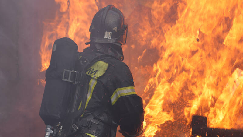 В Курской области произошло возгорание на нефтебазе в результате атаки БПЛА ВСУ