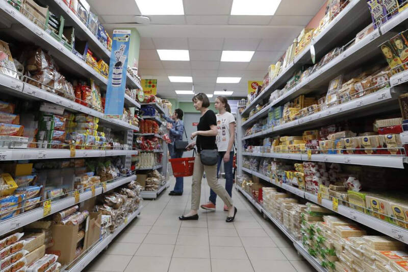 Лидеры продвижения: чиновникам позволят лоббировать торговые сети