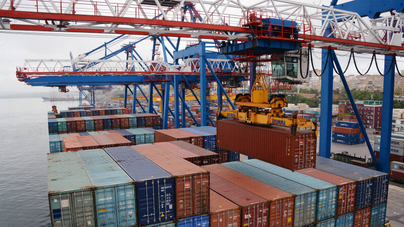 Береговое отношение: сенаторы предложили построить морской терминал в Азовском бассейне