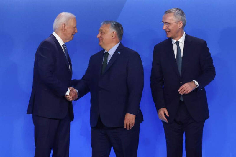 Единство с противоположностями: саммит НАТО не доказал сплоченность блока