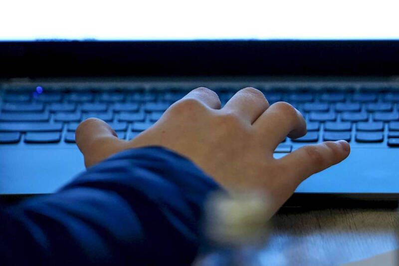 Загс-собрание: в РФ могут создать дейтинг-платформу для серьезных отношений