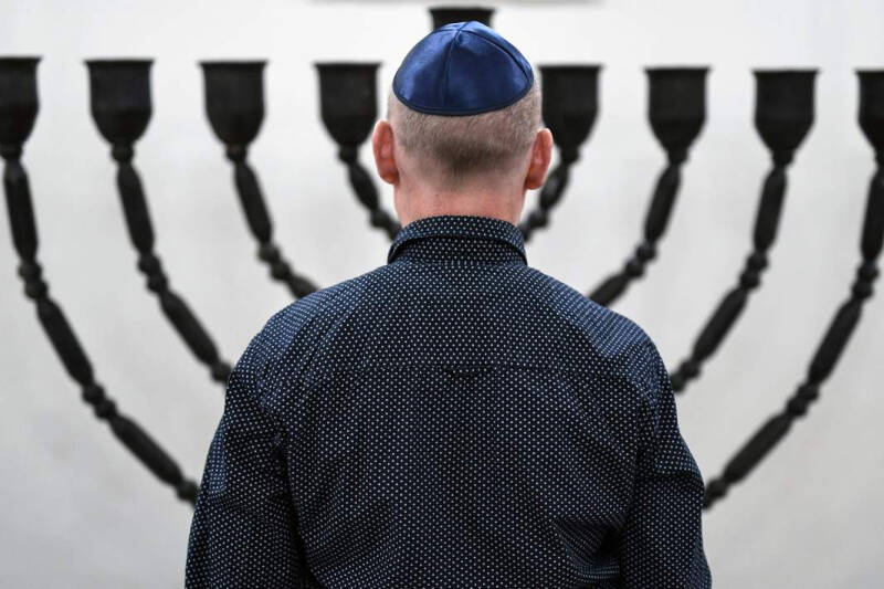 Взойти на небо: религия как социальный клей и духовный анальгетик