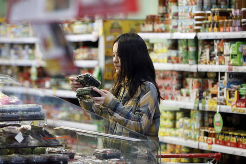 Лидеры продвижения: чиновникам позволят лоббировать торговые сети