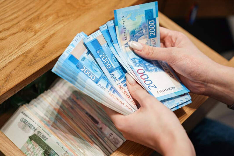 Расчет по-новому: как изменится МРОТ в 2025 году