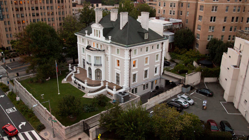 Посольский отказ: РФ и США больше не ведут диалог о возврате дипсобственности