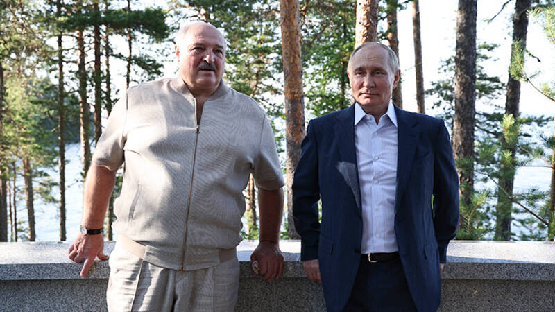 Путин и Лукашенко встретились в неформальной обстановке на Валааме
