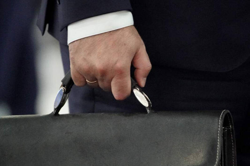 Смять санкции: в ЕС ищут пути сотрудничества с Россией