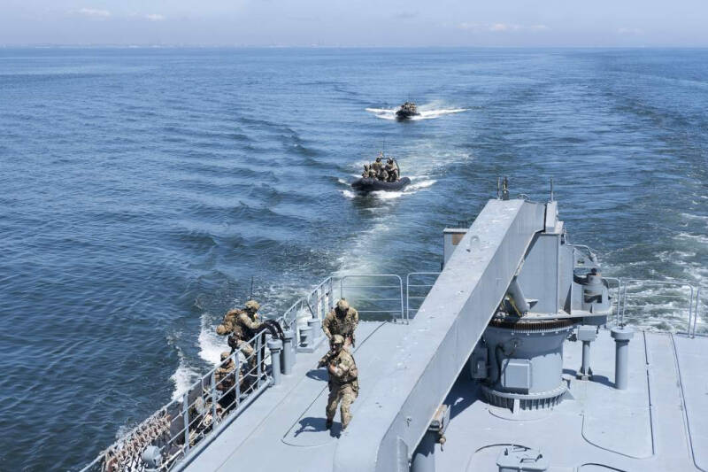 Кирпич в стене: Эстония угрожает российскому Балтфлоту