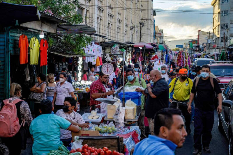 «Сальвадор может обратиться с просьбой принять их в БРИКС»