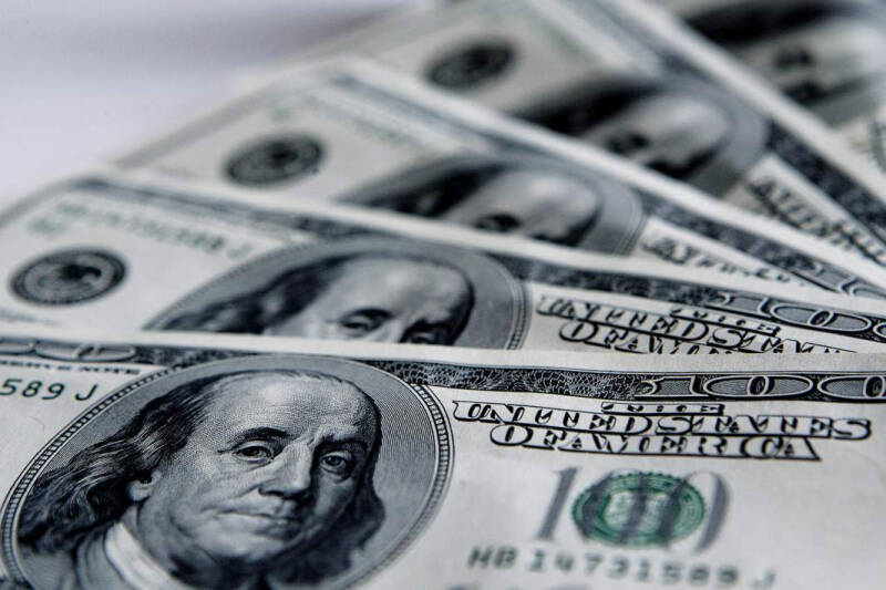 Идущие на смерть: жители Латвии месяцами стоят в очереди на прием к врачу