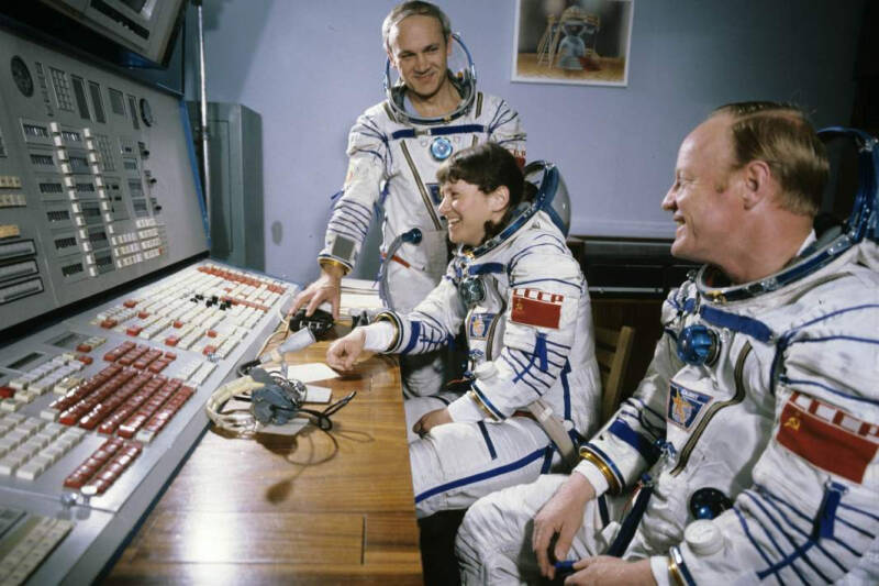 Женщина за бортом: как Светлана Савицкая вышла в открытый космос