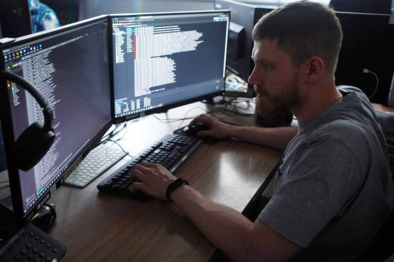 Поверка на прочность: мошенники нашли новый способ атаки на россиян