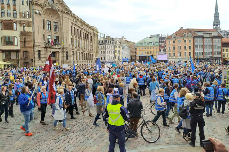 Не хочу учить: школы Латвии испытывают всё возрастающий дефицит педагогов