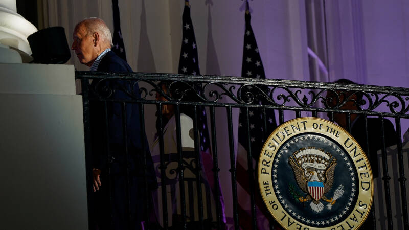 Медицинский уход: Байден заявил, что не будет участвовать в выборах президента