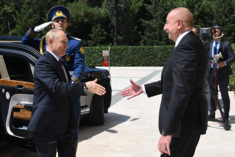 Региональное примирение: РФ готова помочь Азербайджану и Армении заключить договор