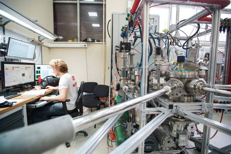 Писать в стоп: ученым из РФ рекомендовали не публиковаться в журналах Elsevier