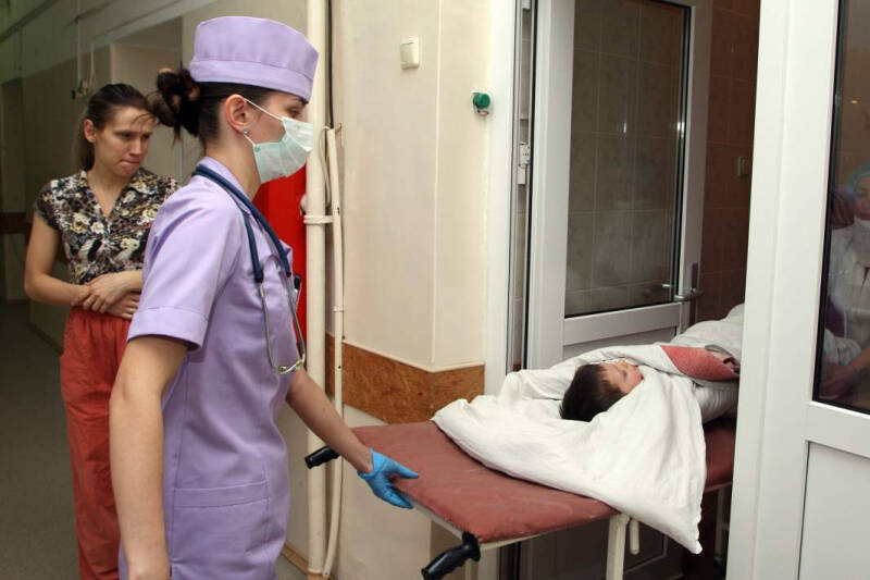 Размазали кашель: число заражений коклюшем в России упало в семь раз