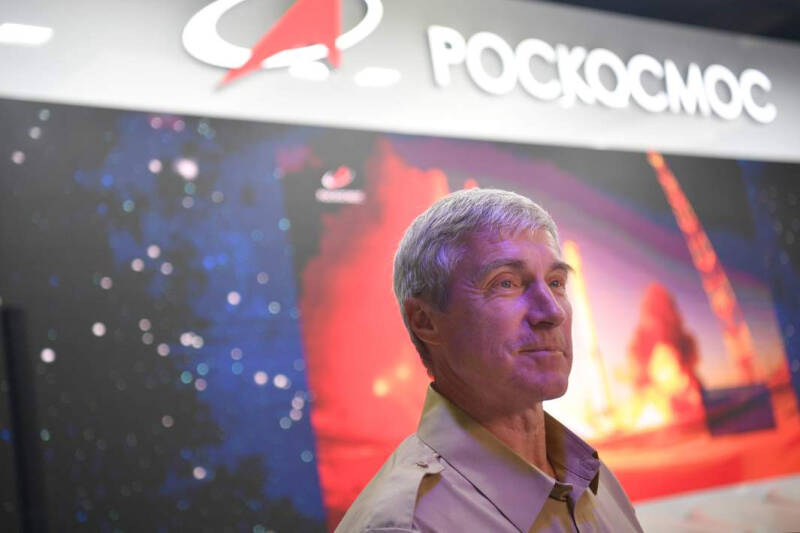 Бремя Героя: в &laquo;Роскосмосе&raquo; сократили должность Сергея Крикалева