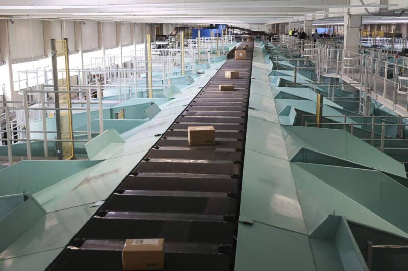 Округлые нормы: появление в РФ умных колец Samsung откладывается